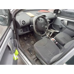 peugeot 107 del año 2006
