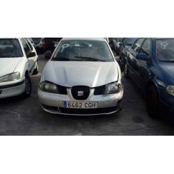 seat ibiza (6l1) del año 2003