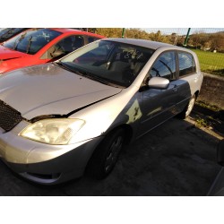 toyota corolla (e12) del año 2003
