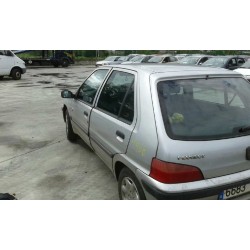 peugeot 106 (s2) del año 2001