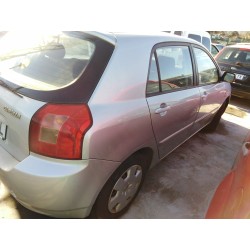toyota corolla (e12) del año 2003