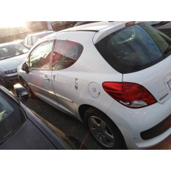 peugeot 207 del año 2010