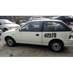 suzuki swift sf berlina (ea) del año 1992