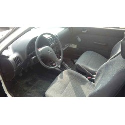 suzuki swift sf berlina (ea) del año 1992