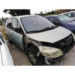 renault scenic ii del año 2004