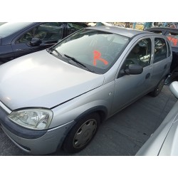 opel corsa c del año 2002