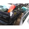ford focus berlina (cak) del año 2001