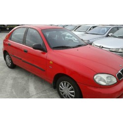 daewoo lanos del año 1999