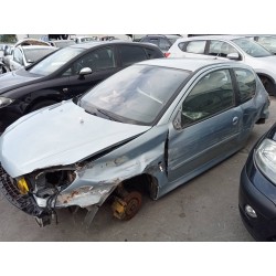 peugeot 206 berlina del año 2002