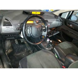citroen c4 berlina del año 2005