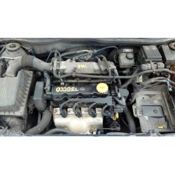 opel astra g berlina del año 2001
