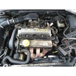 opel vectra b berlina del año 2001