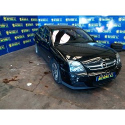 opel vectra c berlina del año 1950