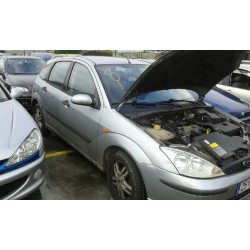ford focus turnier (cak) del año 2004