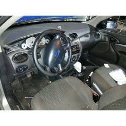 ford focus berlina (cak) del año 2004