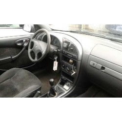 citroen xsara berlina del año 2000