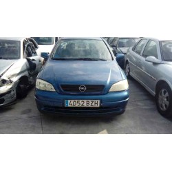 opel astra g berlina del año 2002