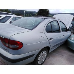 renault megane i fase 2 classic (la..) del año 2001