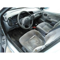 renault megane i fase 2 classic (la..) del año 2001