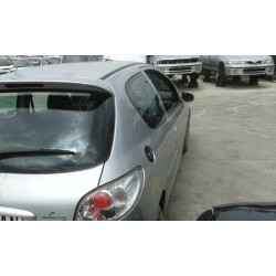peugeot 206 berlina del año 1999