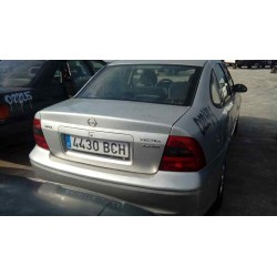 opel zafira a del año 2000
