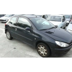 peugeot 206 berlina del año 2004