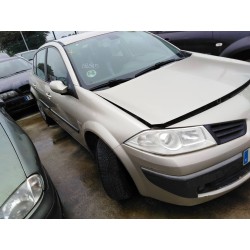 renault megane ii classic berlina del año 2007