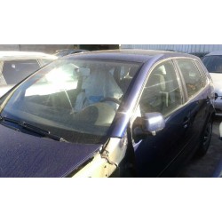 volkswagen polo (9n1) del año 1950