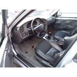 saab 9-5 berlina del año 2001