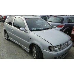volkswagen polo berlina (6n1) del año 1999