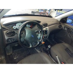 ford focus berlina (cak) del año 2002