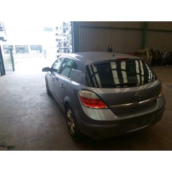 opel astra h berlina del año 2005