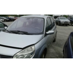 renault scenic ii del año 2005