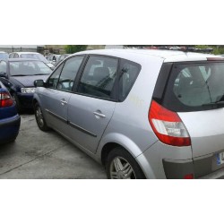 renault scenic ii del año 2005