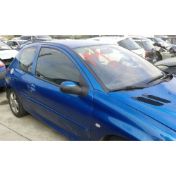 peugeot 206 berlina del año 2003