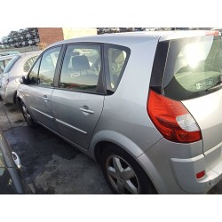 renault scenic ii del año 2007