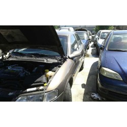 opel vectra b berlina del año 1998