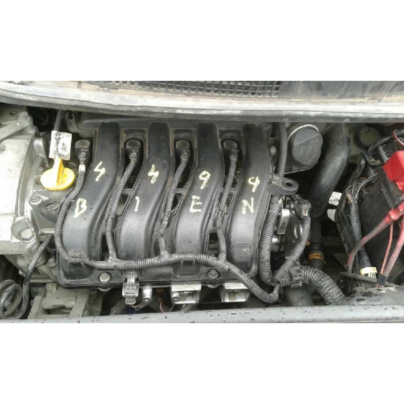 renault scenic ii del año 2006