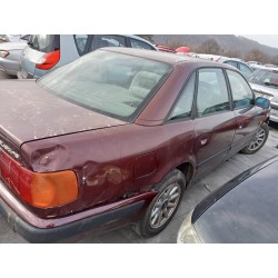 audi 100 berlina (443) del año 1991