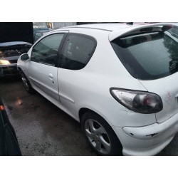 peugeot 206 berlina del año 2004