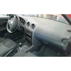 seat cordoba berlina (6l2) del año 2002