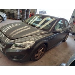 volvo c30 del año 2010