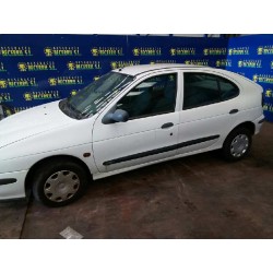 renault megane i berlina hatchback (ba0) del año 1998