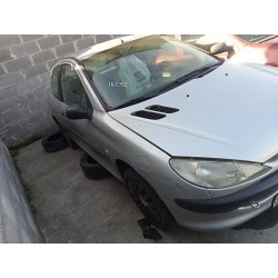 peugeot 206 berlina del año 1999