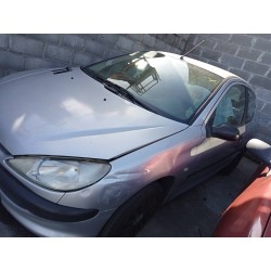 peugeot 206 berlina del año 1999