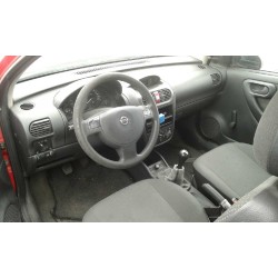 opel corsa c del año 2003