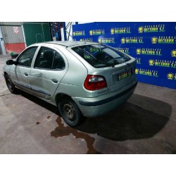 renault megane i fase 2 berlina (ba0) del año 2000