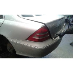 mercedes clase c (w203) berlina del año 2003