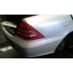 mercedes clase c (w203) berlina del año 2003