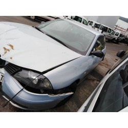seat ibiza (6l1) del año 2004